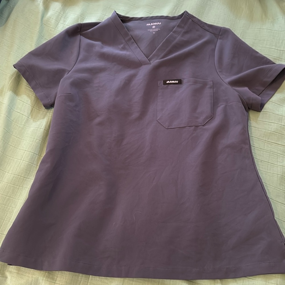 Jaanuu Charcoal Slim Scrub Top